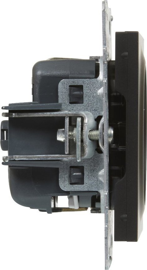 Prizë murale Legrand SUNO SCHUKO 2P+E, 16A 250V, me shutter, e zezë