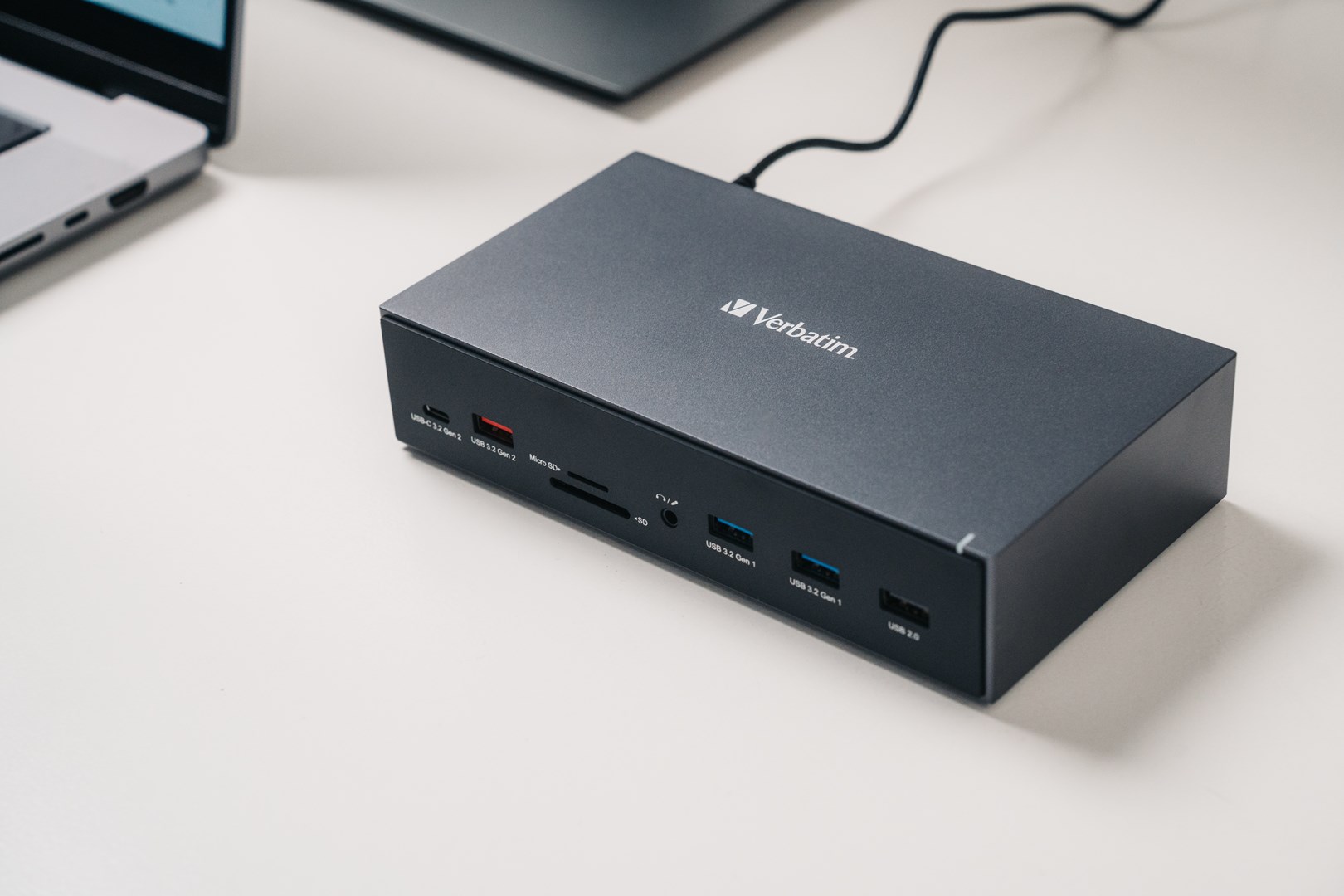 Докинг станица Verbatim USB-C Pro, 17 порти, сива