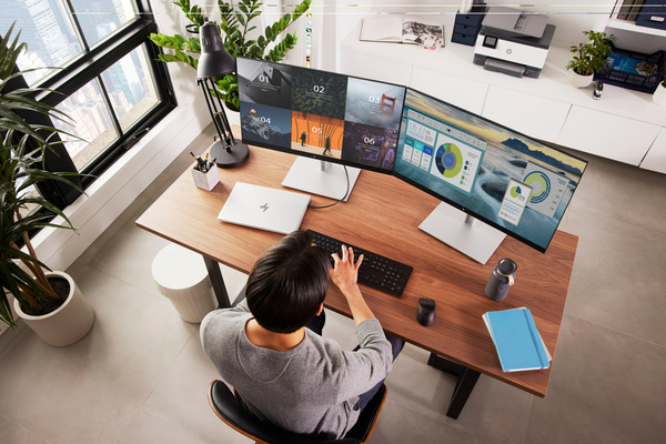 Laptop HP EliteBook 840 Aero G8, 14", 32 GB RAM, 512 GB SSD, Intel® Core™ i7, Intel Iris Xe Graphics, i argjendtë