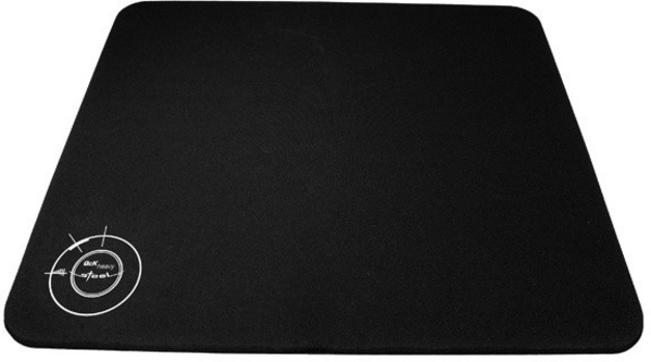 [OUTLET] Mousepad SteelSeries QcK Heavy, IV