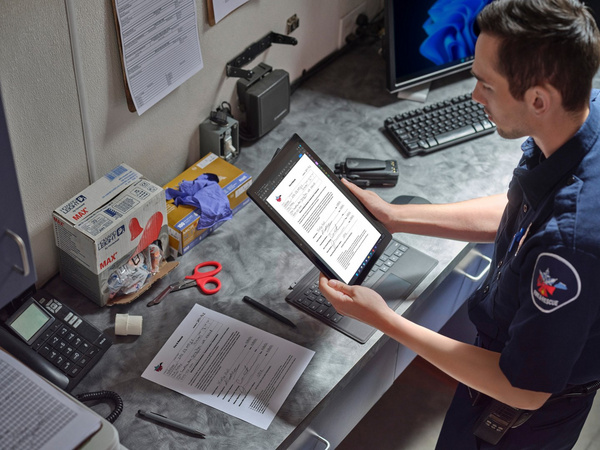 Laptop Microsoft Surface Pro 8, 13", 16GB RAM, 256GB SSD, Core i5-1145G7, Iris Xe Graphics, i zi