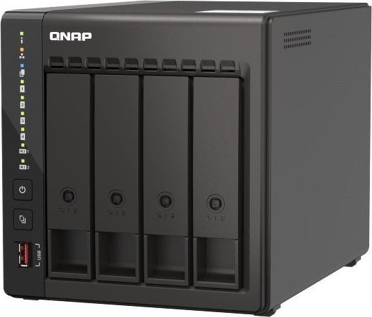 Server NAS Qnap TS-453E-8G, 8GB RAM, 4 fole, me disk Seagate IronWolf 12TB