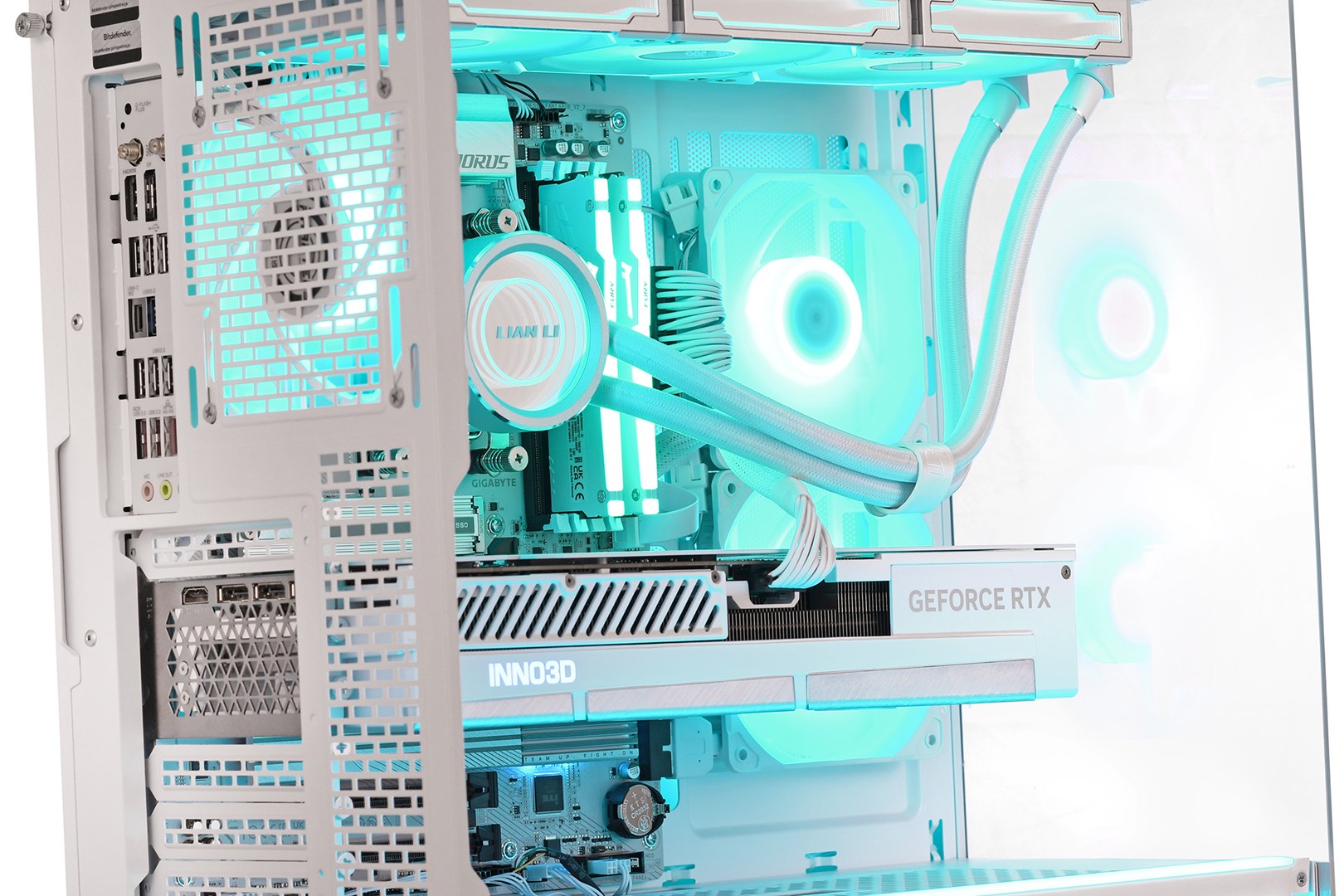 Kompjuter Actina Ryzen 7 7800X3D, 32GB DDR5, 1TB SSD, RTX 4090, i bardhë