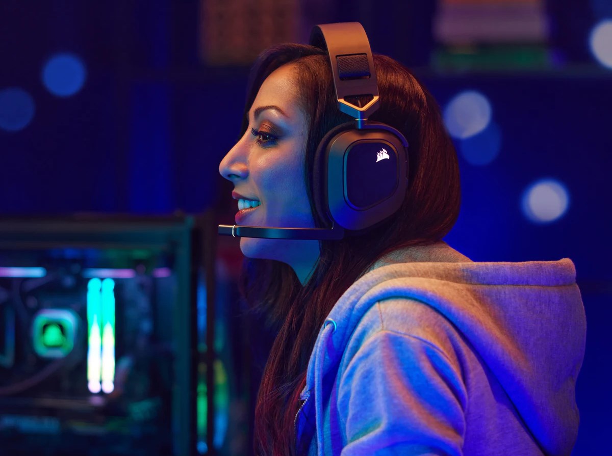 Kufje CORSAIR HS80 RGB, wireless, të zeza