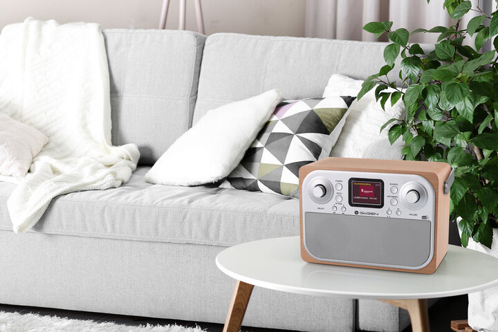 Radio GoGEN DAB 700, e argjendtë