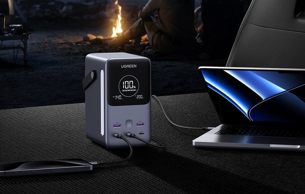 Пренослив полнач UGREEN, 48000mAh, 300W, црн