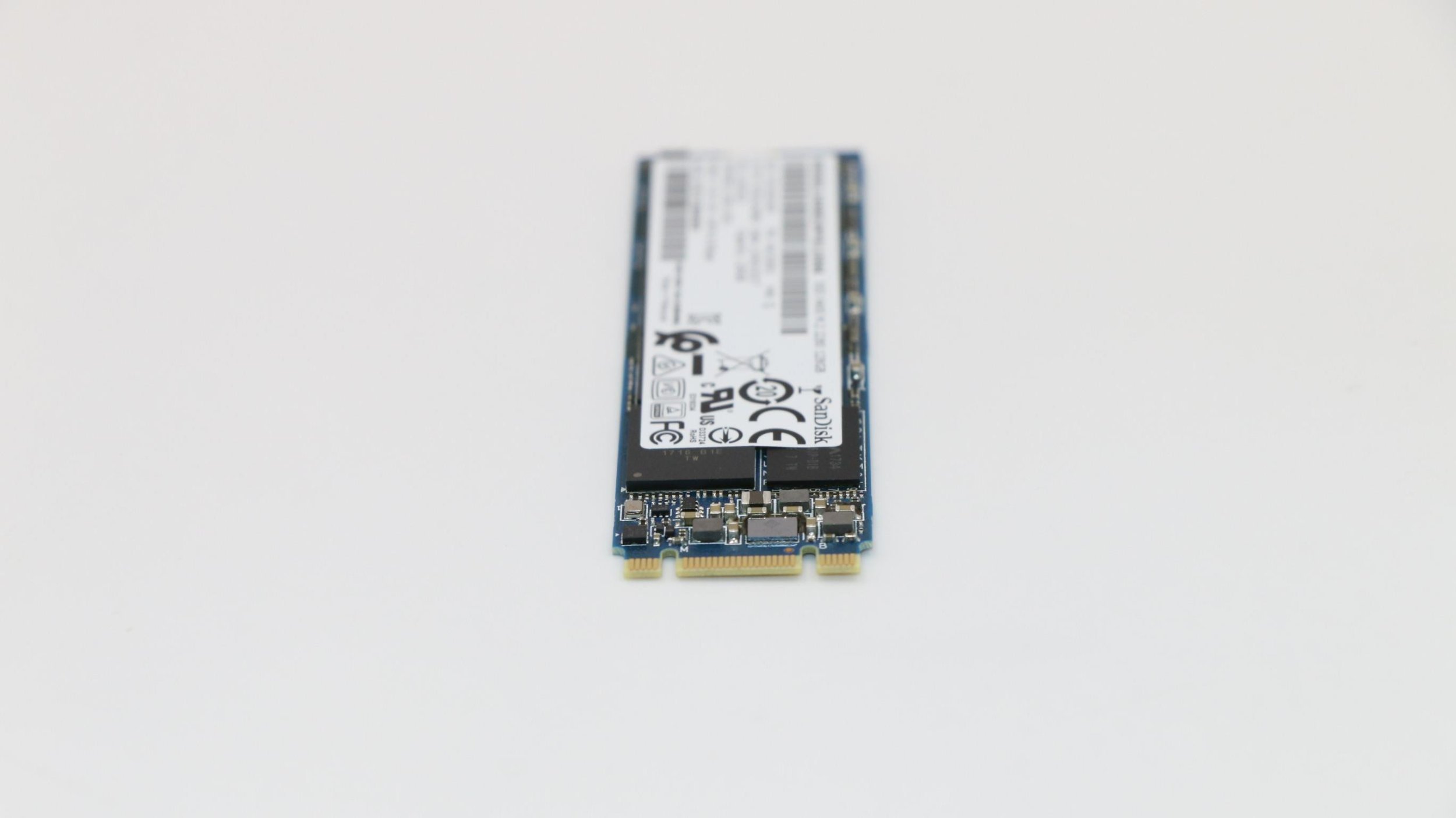 SSD i brendshëm Lenovo 00UP610, 1.02TB, M.2, SATA III