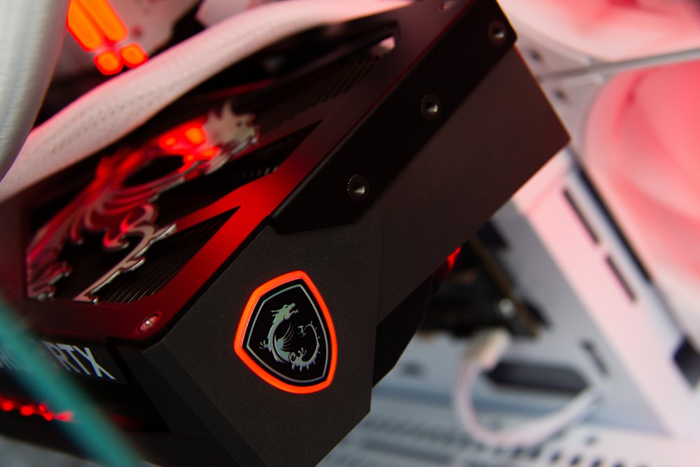 Kompjuter HAL3000 Master Gamer Ultimate-K 5080 (15th gen), Intel Core Ultra 7 265KF, NVIDIA GeForce RTX 5080, 32GB RAM, 2TB SSD, i bardhë