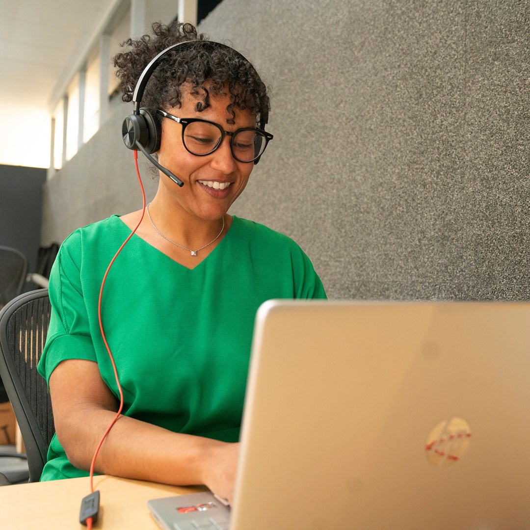 Kufje Poly Blackwire 8225 Stereo USB-C, të zeza