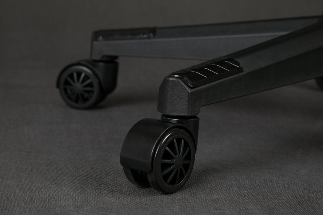 Karrige SENSE7 Knight, e zezë/ hirtë