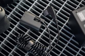 Адаптер за напојување Newell D-Tap за Nikon EN-EL15, спирален кабел, црн