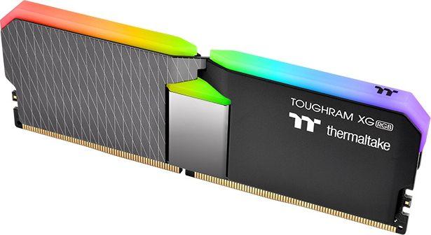 Memorie Thermaltake Toughram XG RGB, DDR4, 64 GB, 3600 MHz, CL18, R016R432GX2-3600C18A