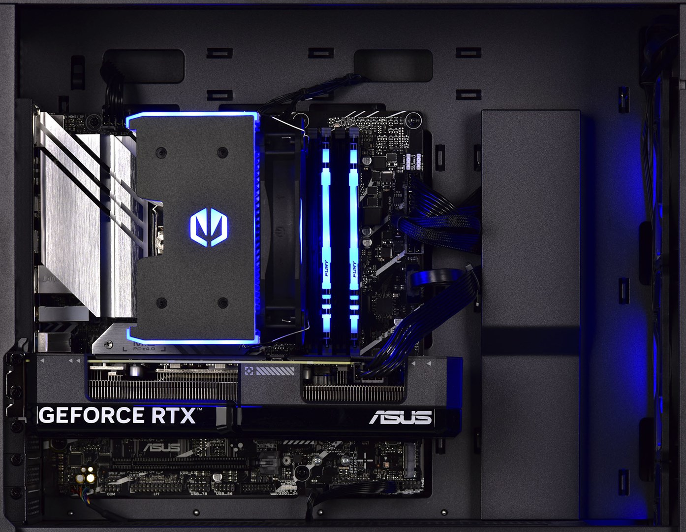 Kompjuter Gaming Actina, AMD Ryzen 7 5700X, 32GB DDR4, 1TB SSD, NVIDIA RTX 4070, Mini Tower, i zi