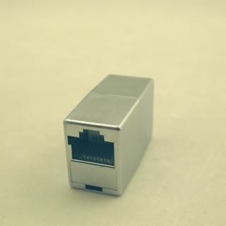 Bashkues i kabllove të rrjetit Netrack 106-63, RJ45 në RJ45, i argjendtë