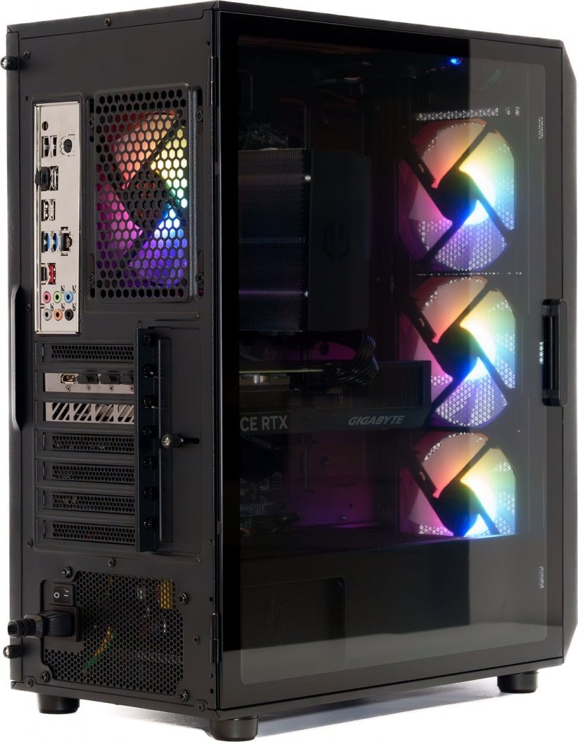 Kompjuter gaming Game X G500, Ryzen 7 9700X, 32GB RAM, Radeon RX 9070 XT