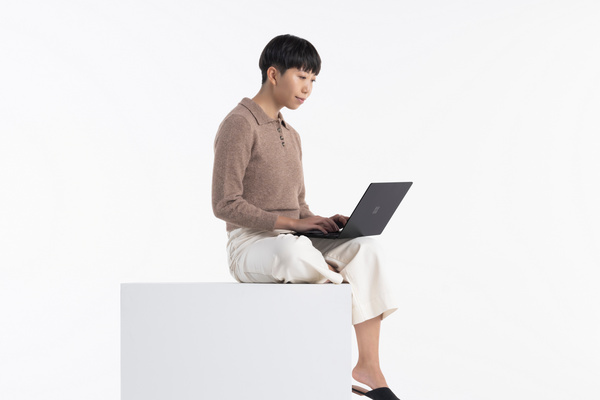 Laptop Microsoft Surface 4, 13.5", AMD Ryzen 7, 16GB DDR4, 512GB SSD, AMD Radeon Graphics, i zi