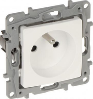 Prizë elektrike Legrand Niloe Single, 230V, 16A, e bardhë