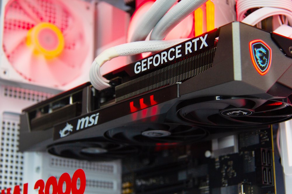 Kompjuter HAL3000 Master Gamer Ultimate-K 5080 (15th gen), Intel Core Ultra 7 265KF, NVIDIA GeForce RTX 5080, 32GB RAM, 2TB SSD, i bardhë