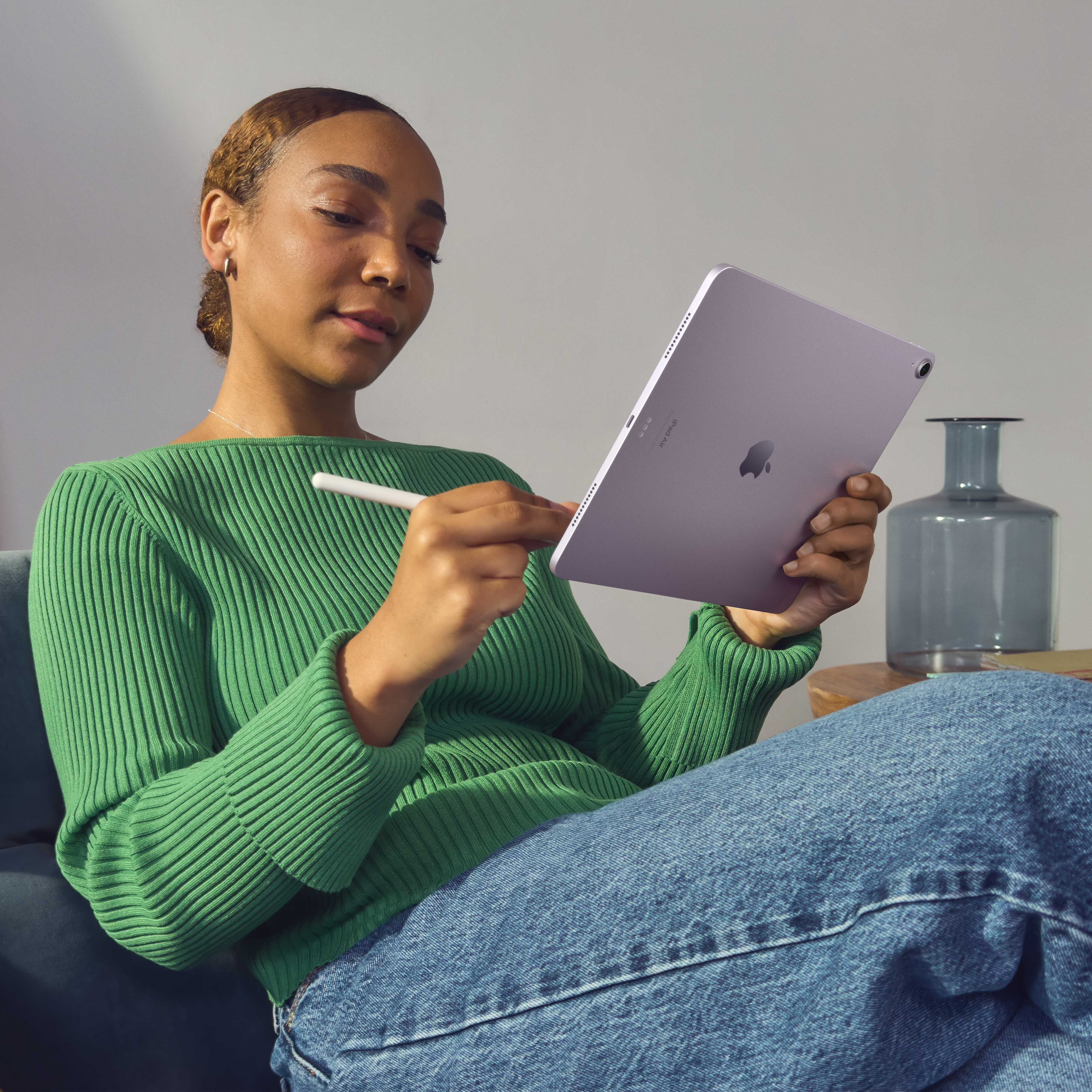 Apple iPad Air (M2), 11", Cellular, 1TB, Starlight