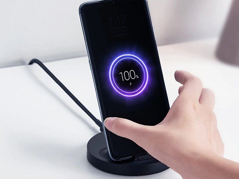 Полнач Xiaomi Mi Fast Charger Inductive 2A