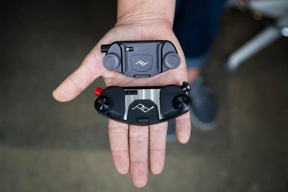 Kapëse kamerë Peak Design Capture Clip, metal, argjend