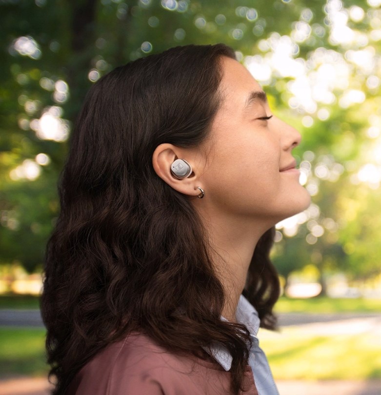 Kufje Sennheiser MOMENTUM True Wireless 4, 30 orë, të bardha