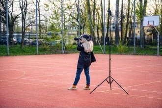 Stativ ndriçimi për fotografi, 220cm, i rregullueshëm, i zi