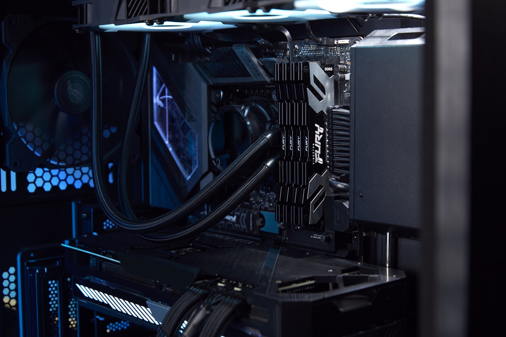 Меморија RAM Kingston FURY 48GB 6400MT/s DDR5 CL32 DIMM Renegade Silver XMP