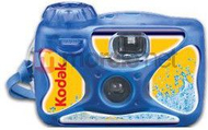 Aparat fotografik njëpërdorimësh Kodak Water and Sport, 27 poza, rezistent ndaj ujit 15m, i kaltër