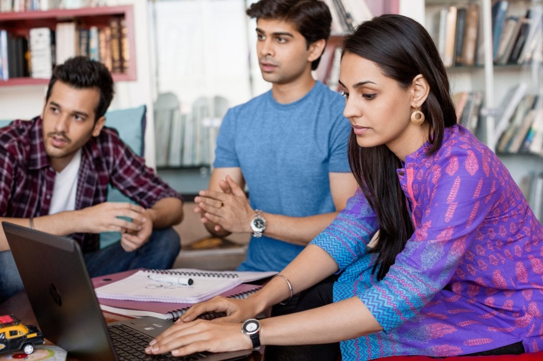 Laptop HP EliteBook 830 G11, 13.3", Intel Core Ultra 7 155U, 32GB RAM, 1TB SSD, argjendtë