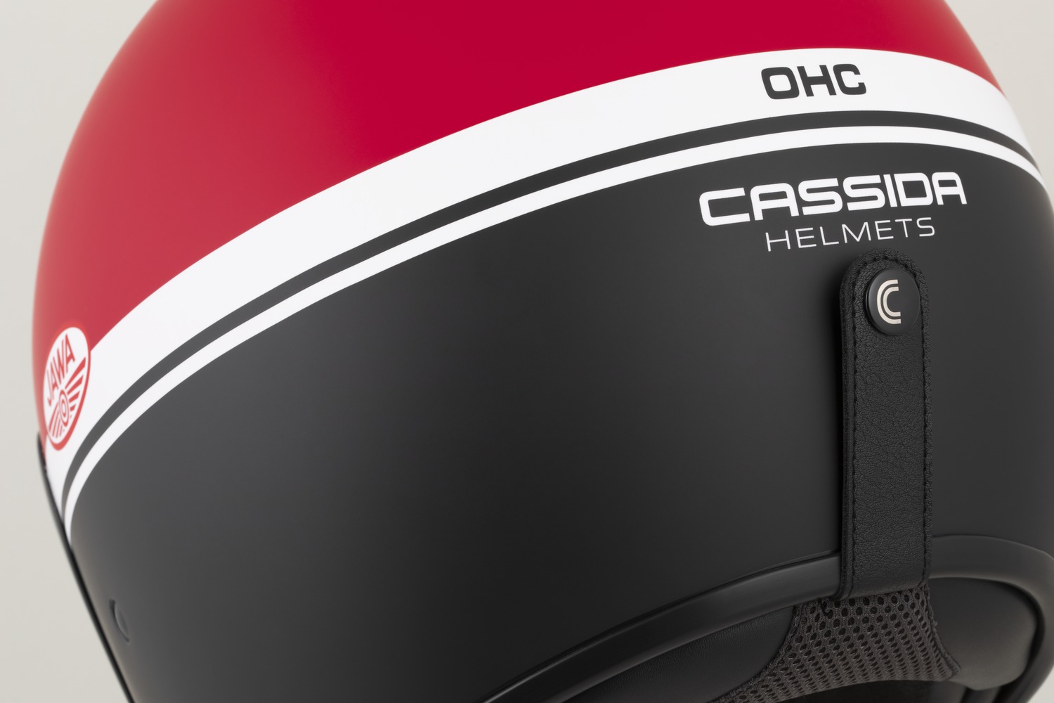 Helmeta moto CASSIDA Oxygen 2.0 Jawa OHC, vizor dielli, 1230 g, e kuqe matte e zezë dhe e bardhë