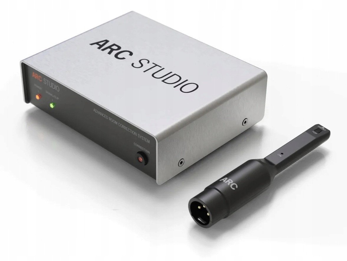 Sистем за акустичка корекција IK Multimedia ARC Studio, напредна корекција на просторијата, за студио