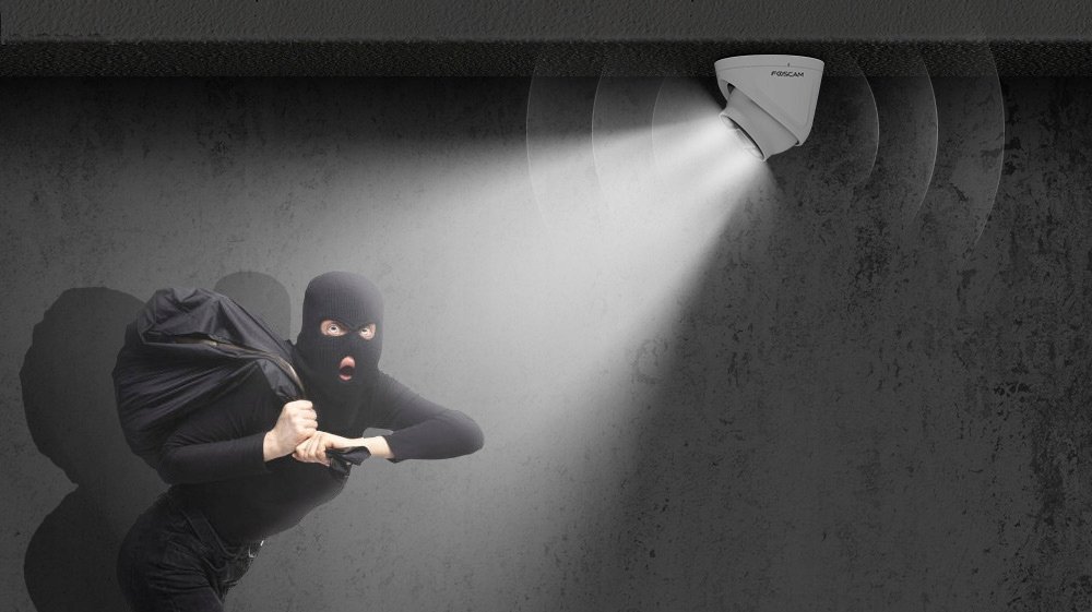 Kamerë IP Foscam T8EP, 8MP 4K, PoE, e zezë