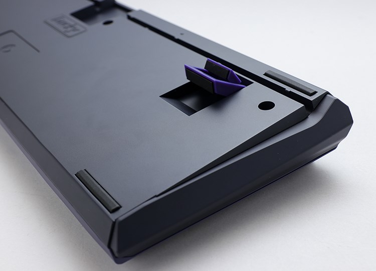 Tastierë Ducky One 3 Cosmic Blue, Cherry MX Ergo Clear, e kaltër e errët