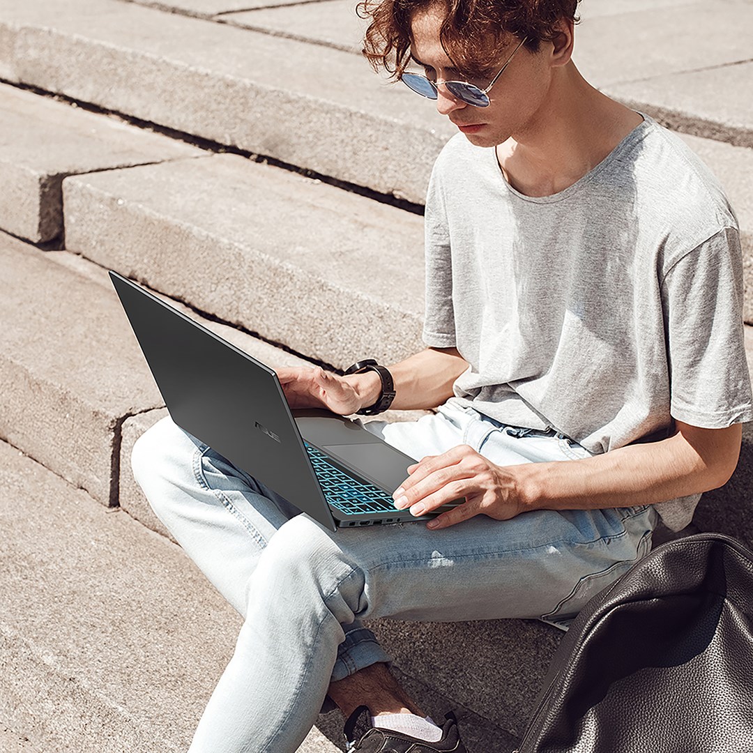 Laptop ASUS V16 V3607VH-RP011W, 16" WUXGA, Intel Core i5-210H, 16GB RAM, 512GB SSD, NVIDIA RTX 5050, zi