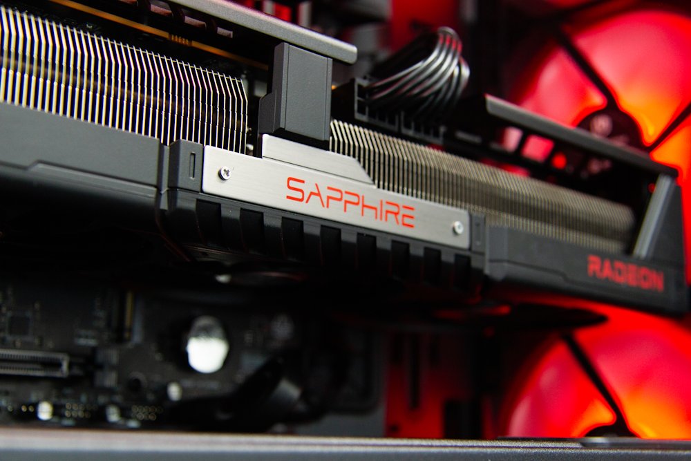 Kompjuter HAL3000 Alfa Gamer Pro XT, AMD Ryzen 7 7800X3D, 32GB RAM DDR5, 2TB PCIe4 SSD, AMD RX 9070 XT, i zi