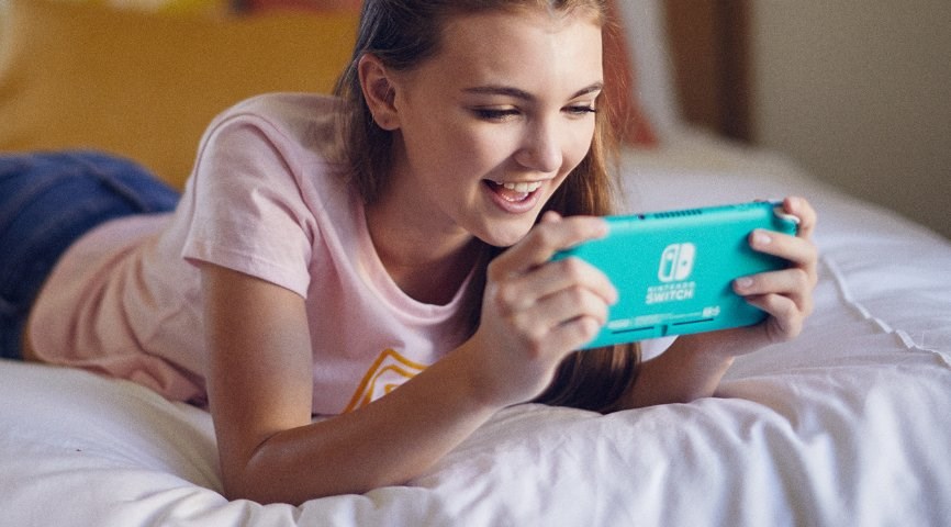 Konzolë Nintendo Switch Lite, e gjelbër
