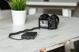 Power bank Newell PB-FZ100, me adapter baterie për Sony, i zi