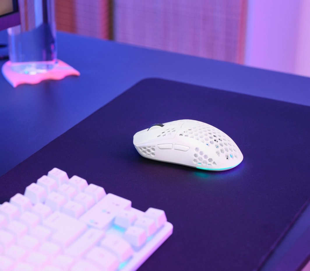 Maus gaming Trust GXT 929 Helox, pa tela, 4800 DPI, i zi