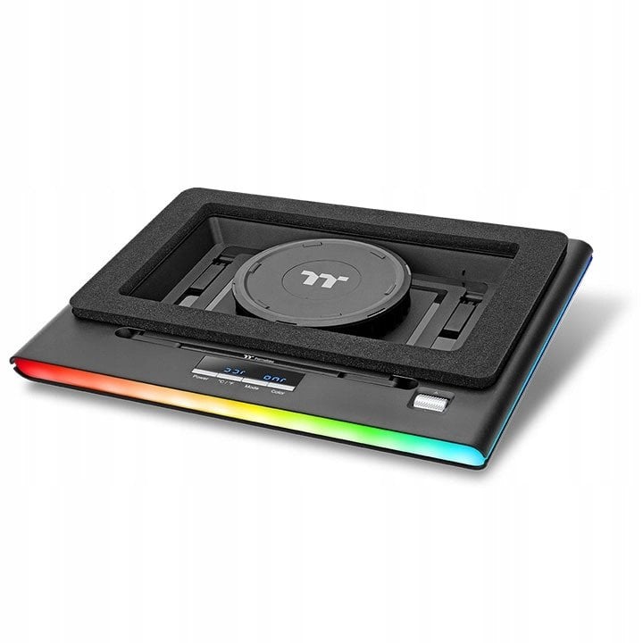 База за ладење за лаптоп Thermaltake Massive Extreme, до 18\", RGB осветлување, црна