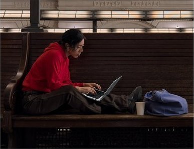 Laptop Apple MacBook Pro, 14", Apple M3 8C CPU, 8GB RAM, 1TB SSD, i hirtë