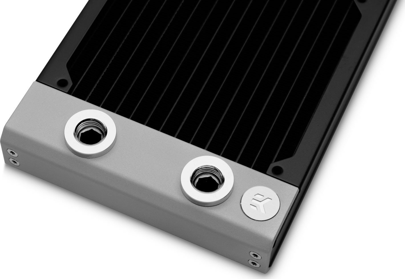 Radiator për ftohje uji EK Water Blocks EK Quantum Surface S120, 120mm, i zi