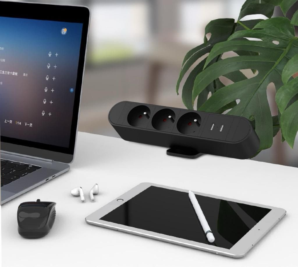 Prizë tavoline Microconnect Multi Desktop Power Socket 3, 3 dalje, e zezë