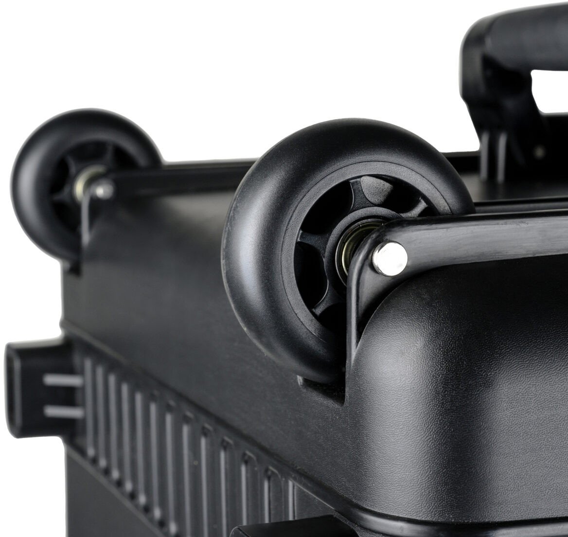 Цврста торба Calumet Hard Case 7235, со количка, IP67, црна