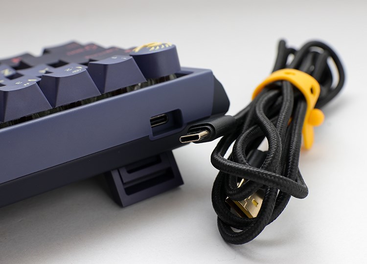 Тастатура за игри Ducky One 3 Cosmic Blue SF, Cherry MX Blue, RGB LED, темно сина