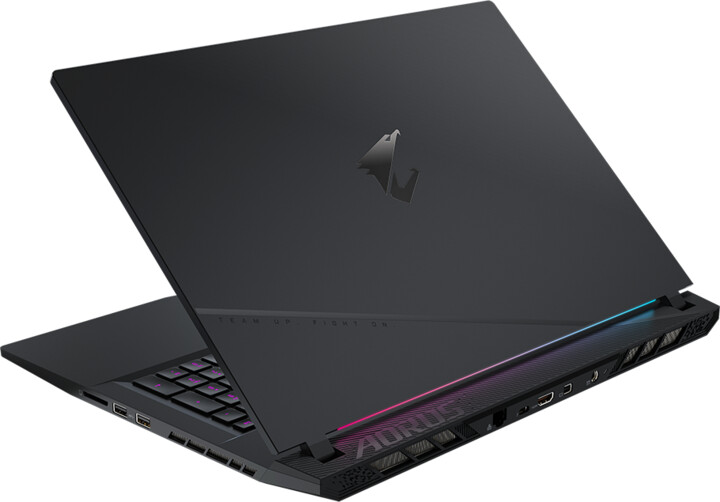 Laptop GIGABYTE AORUS 17 (2023), 17.3", Intel Core i7, 16GB RAM, 1TB SSD, NVIDIA GeForce RTX 4070, i zi