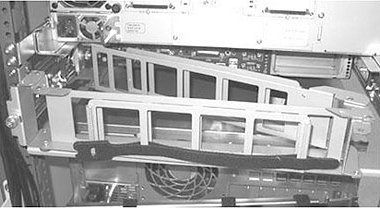Систем за управување со кабли HP (CMA) 2U за Rack Server