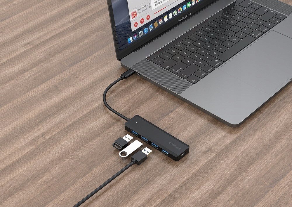 Shpërndarës USB Hub Gembird, i zi