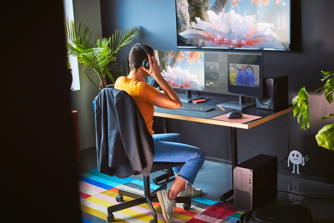 Kompjuter Tower HP Z2 G9 Intel® Core™ i7 i7-14700 32GB DDR5-SDRAM 1TB SSD Windows 11 Pro Tower Desktop, i zi