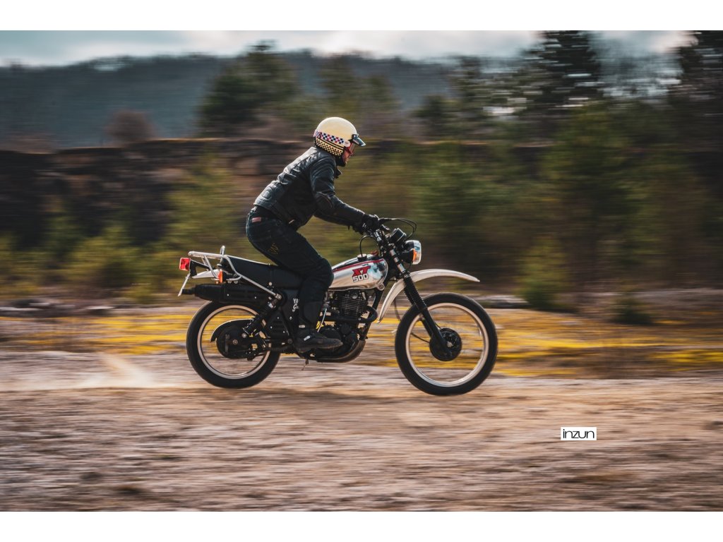 Helmë moto CASSIDA ESO Forty Nine 2026, fiberglass, retro, krem e zezë